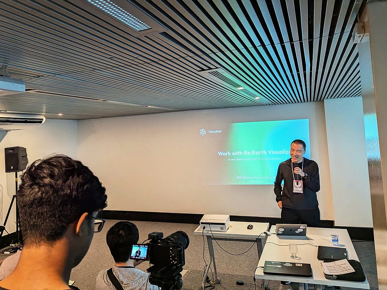 FOSS4G 2024 贝伦大会・演讲现场(开场幻灯片)